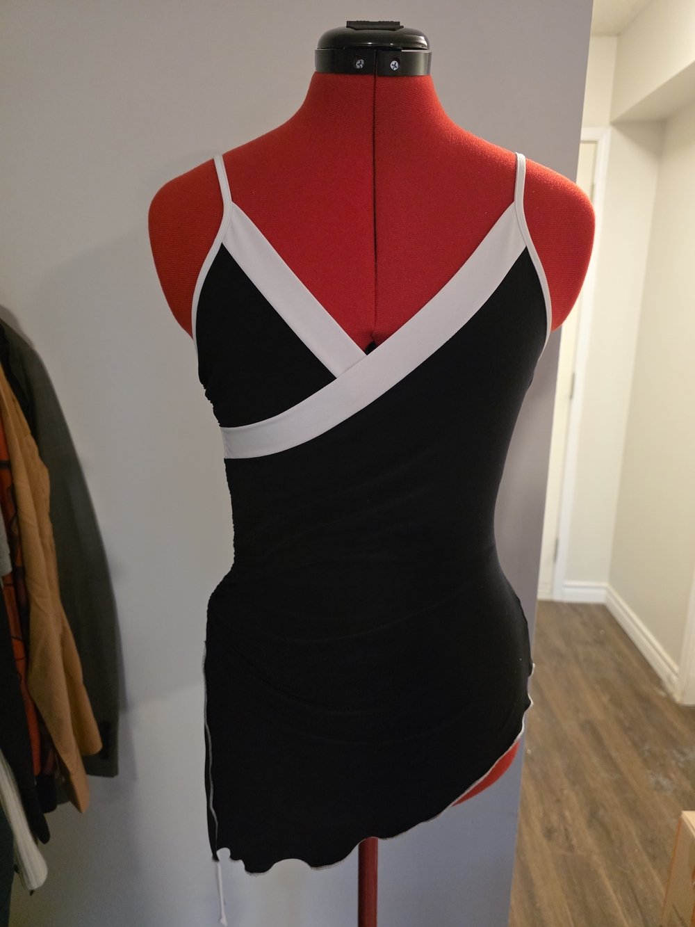 Vintage Y2K V-Neck Spaghetti Strap Asymmetrical Top